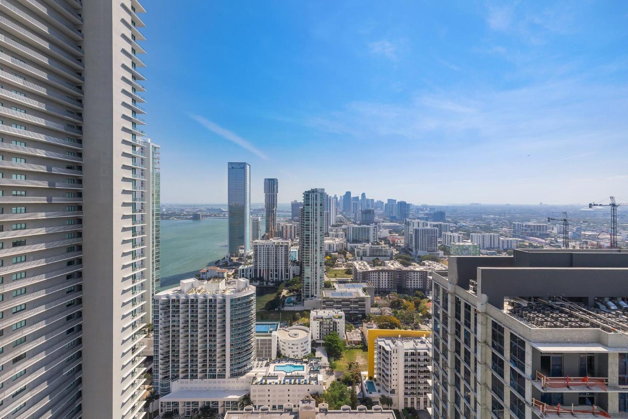 Unique High-Rise Condo In Miami Zewnętrze zdjęcie